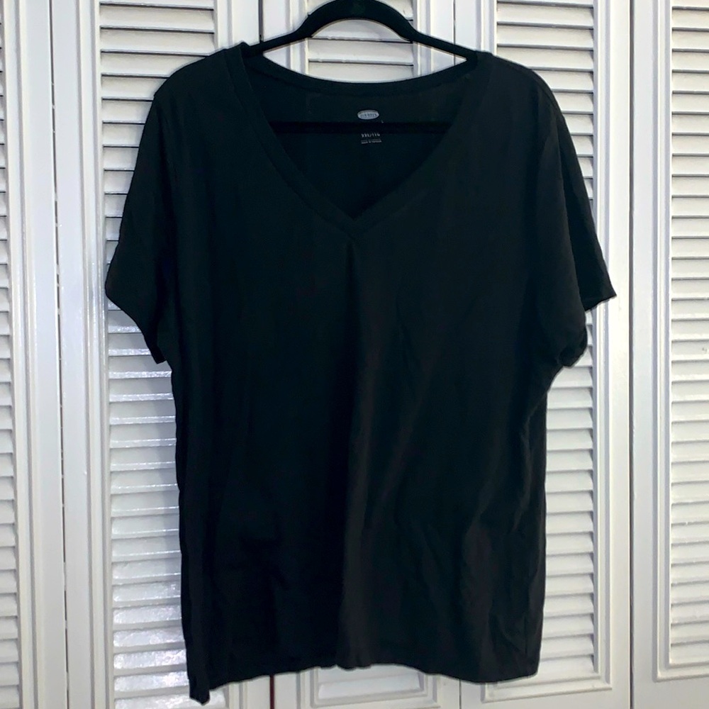 Old Navy Black Relaxed Fit T-Shirt